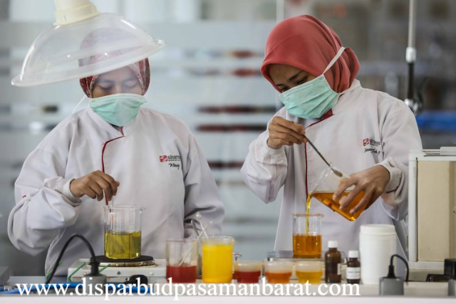 Mengali Ilmu Jurusan Pharmacy Untuk Kesehatan Global